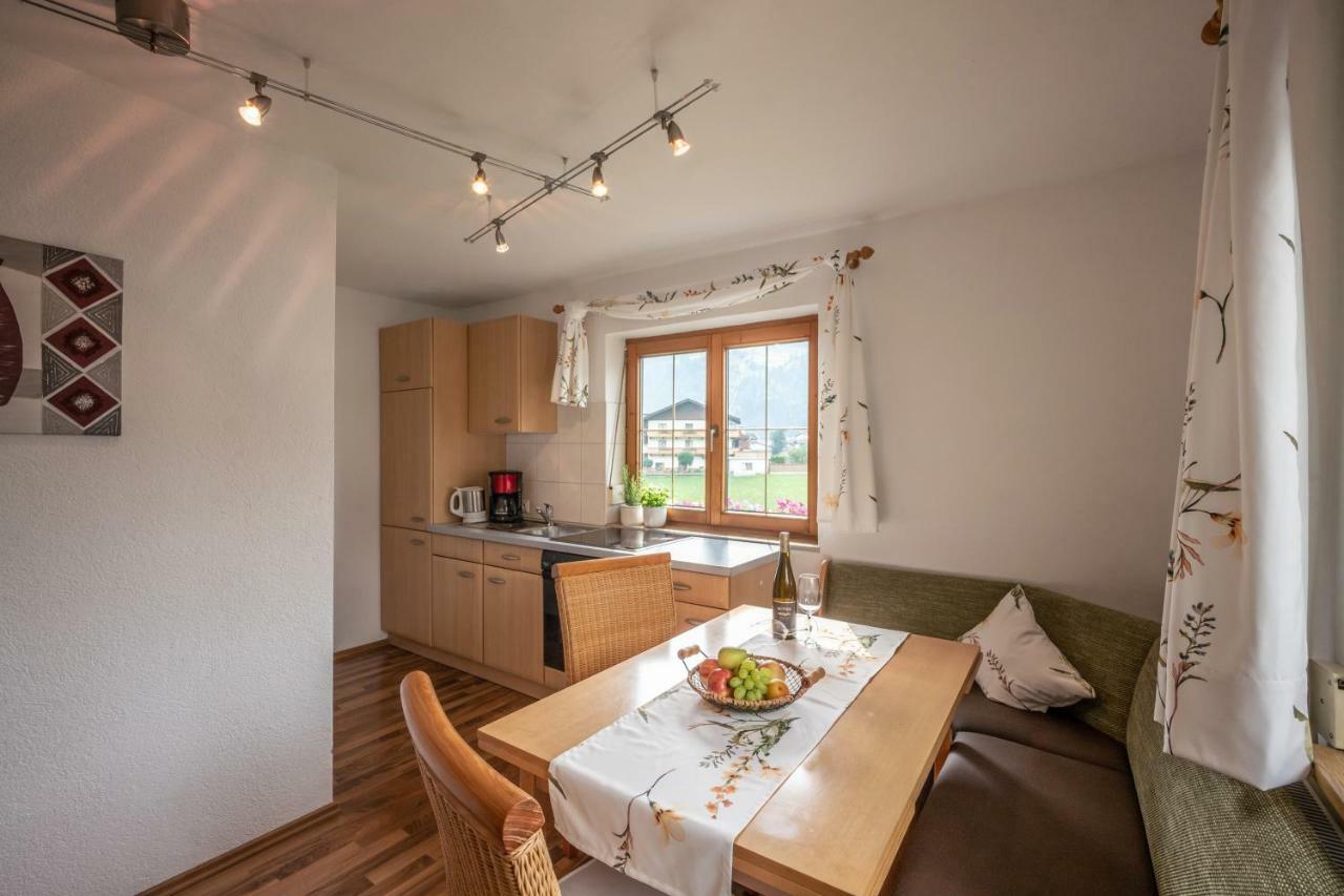 Haus Moikler Apartamento Zell am Ziller Exterior foto